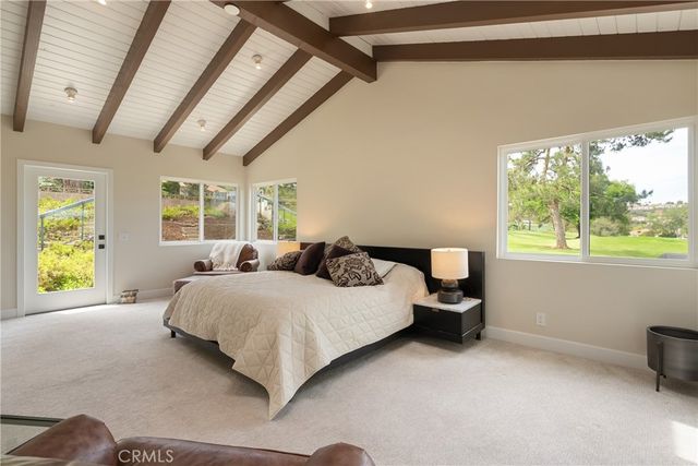1327 San Julian Dr, San Marcos, CA 92078