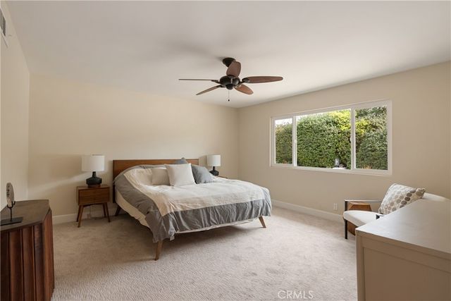 1327 San Julian Dr, San Marcos, CA 92078