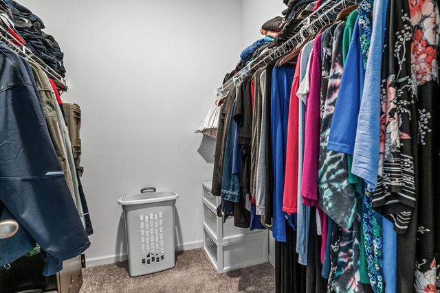 418 Quincy Circle, London, OH 43140