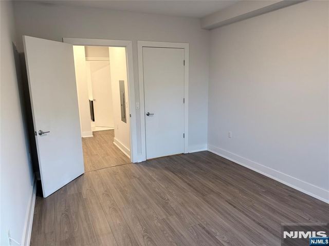 1685 Bergen Boulevard 412, Fort Lee, NJ 07024