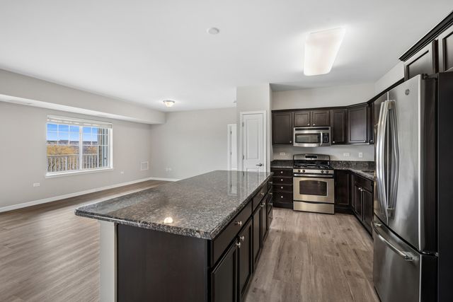 2220 Founders Drive 325, Northbrook, IL 60062