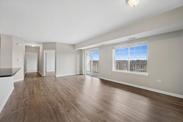 2220 Founders Drive 325, Northbrook, IL 60062