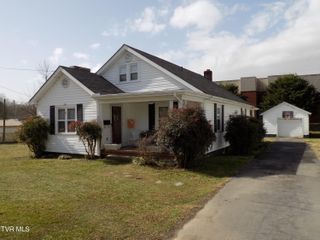307 Gibson St., Rogersville, TN 37857