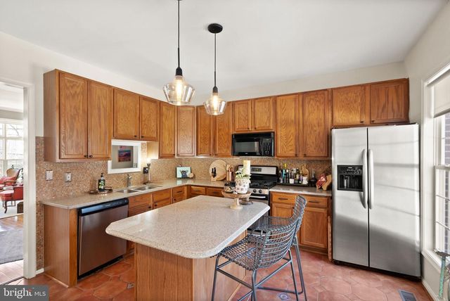 426 STANTON PL, Alexandria, VA 22304