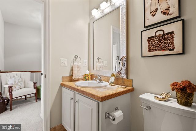 426 STANTON PL, Alexandria, VA 22304