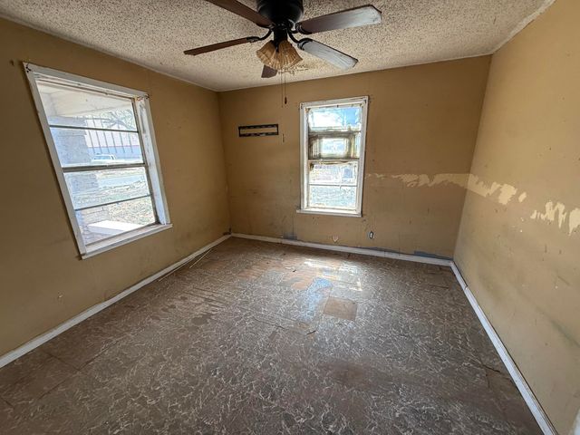 1910 Avenue S, Lubbock, TX 79411