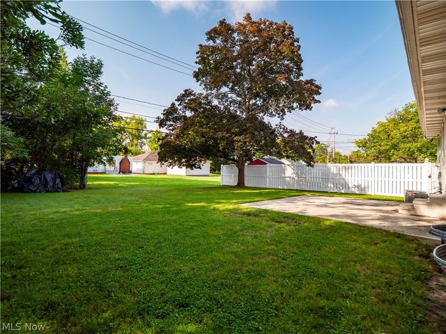 4810 Fairlawn Road, Lyndhurst, OH 44124