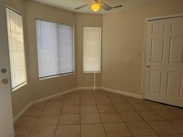 7500 Williwaw Ln, Sacramento, CA 95828