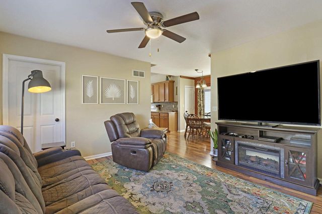 140 Randolph STREET, Burlington, WI 53105