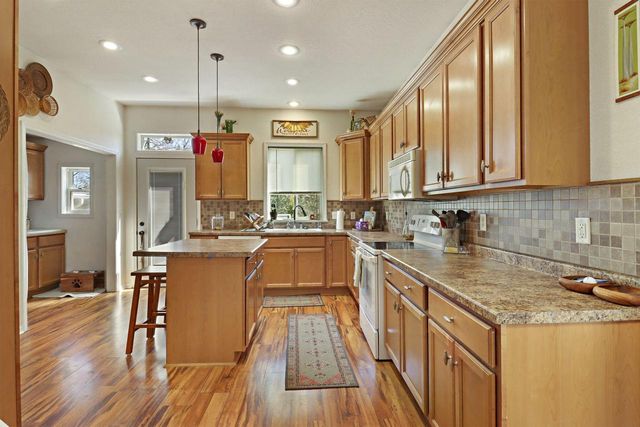 140 Randolph STREET, Burlington, WI 53105