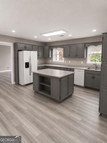 5360 Brooks Lane, Loganville, GA 30052