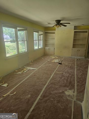 5360 Brooks Lane, Loganville, GA 30052
