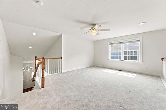 270 HENDRICKSON LN, West Grove, PA 19390