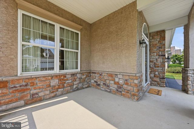 270 HENDRICKSON LN, West Grove, PA 19390