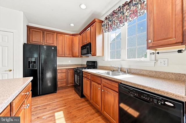 270 HENDRICKSON LN, West Grove, PA 19390
