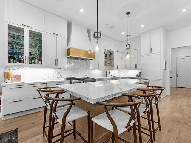 6404 Haskell Street, Houston, TX 77007