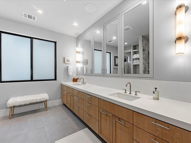 6404 Haskell Street, Houston, TX 77007