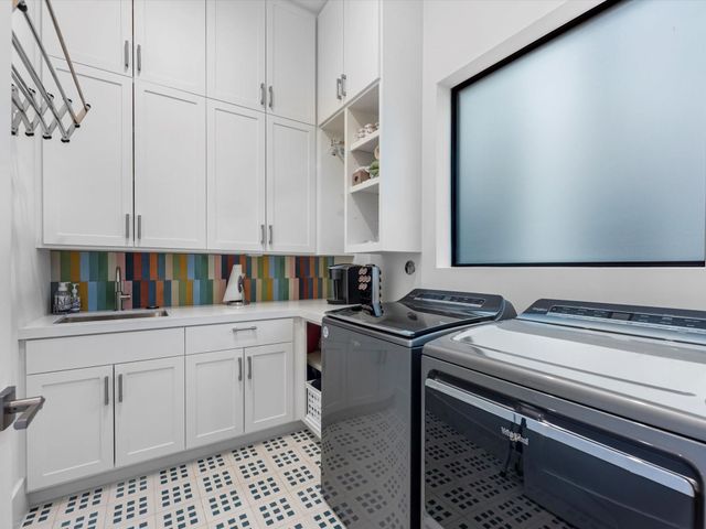 6404 Haskell Street, Houston, TX 77007