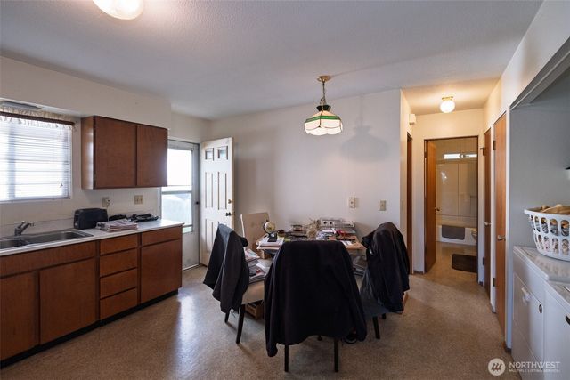 2214 2216 Dean Avenue, Bellingham, WA 98225