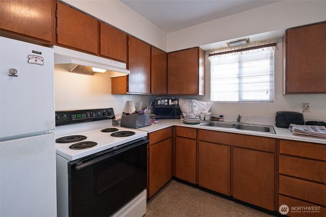 2214 2216 Dean Avenue, Bellingham, WA 98225