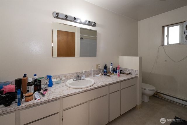 2214 2216 Dean Avenue, Bellingham, WA 98225