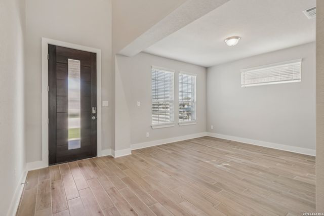 10426 Tiger Shark Ave, Boerne, TX 78006