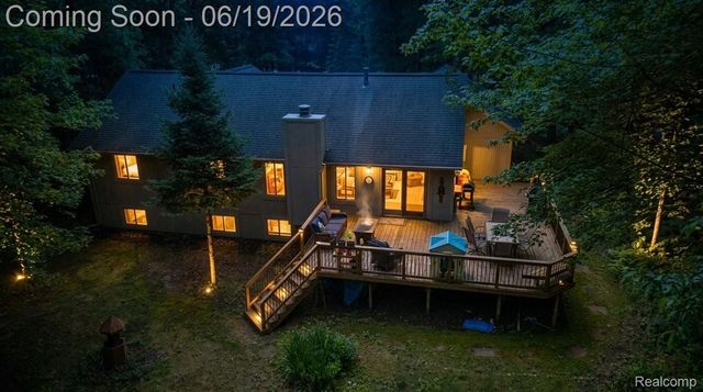 9714 Naiad Road, Village Of Clarkston, MI 48348