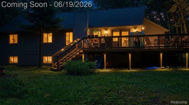 9714 Naiad Road, Village Of Clarkston, MI 48348