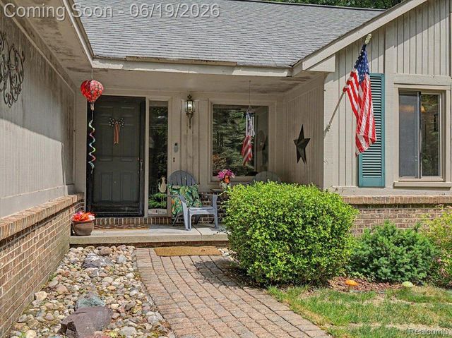 9714 Naiad Road, Village Of Clarkston, MI 48348