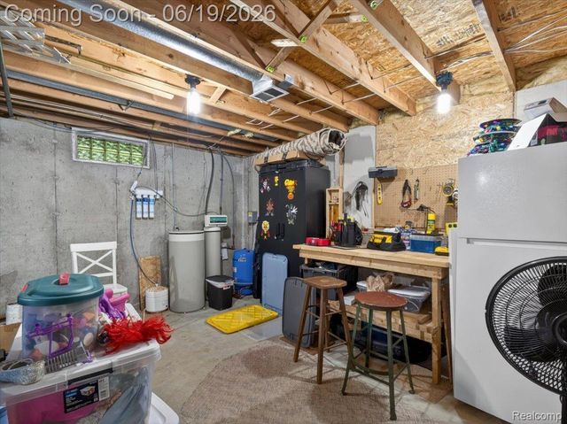 9714 Naiad Road, Village Of Clarkston, MI 48348