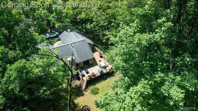 9714 Naiad Road, Village Of Clarkston, MI 48348