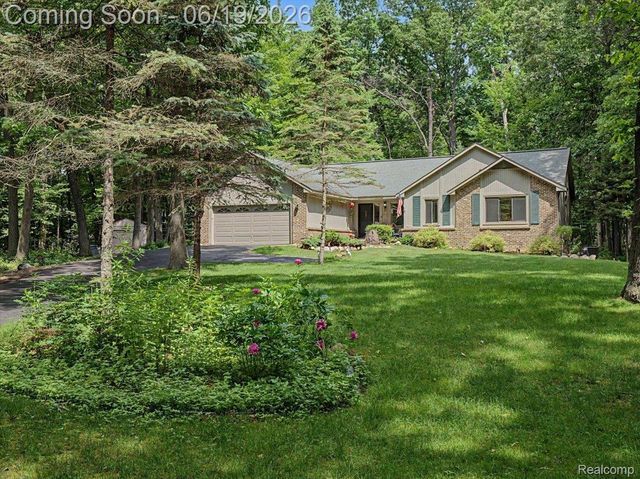 9714 Naiad Road, Village Of Clarkston, MI 48348