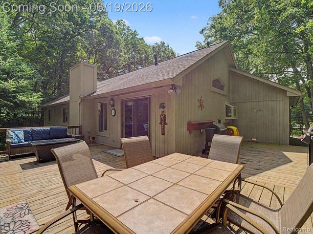 9714 Naiad Road, Village Of Clarkston, MI 48348