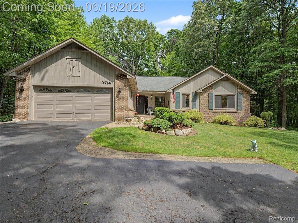 9714 Naiad Road, Village Of Clarkston, MI 48348