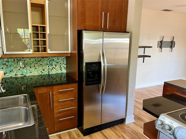 412 W Croslin ST A, Austin, TX 78752