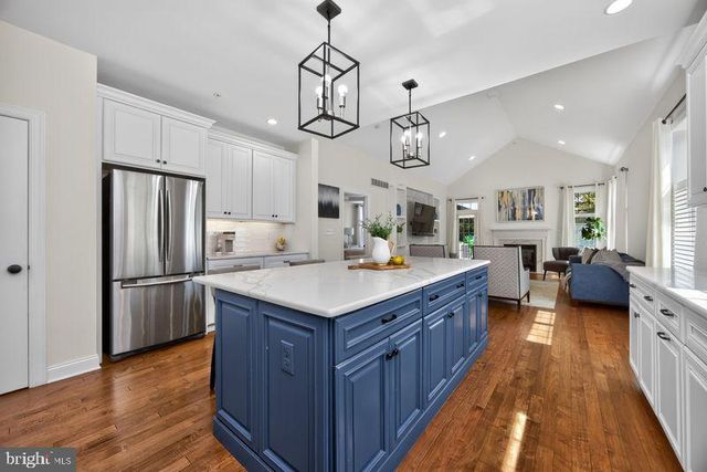 106 IRON HILL WAY, Collegeville, PA 19426