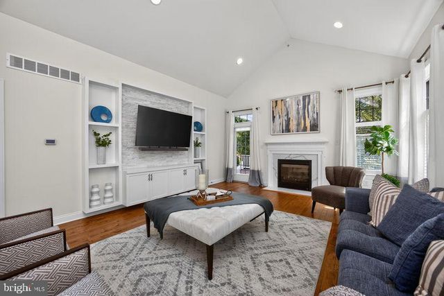 106 IRON HILL WAY, Collegeville, PA 19426