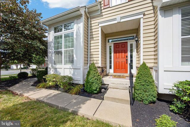 106 IRON HILL WAY, Collegeville, PA 19426