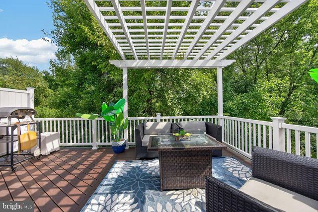 106 IRON HILL WAY, Collegeville, PA 19426