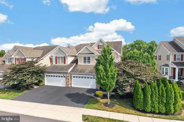 106 IRON HILL WAY, Collegeville, PA 19426