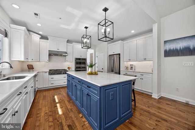 106 IRON HILL WAY, Collegeville, PA 19426