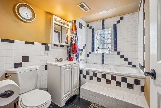 514 W 66th Street, Chicago, IL 60621