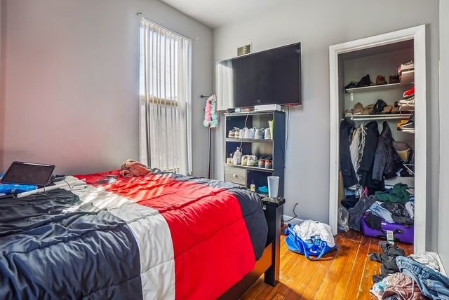 514 W 66th Street, Chicago, IL 60621