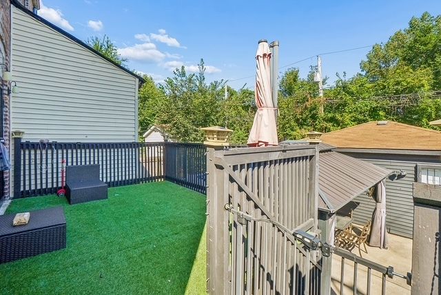 514 W 66th Street, Chicago, IL 60621