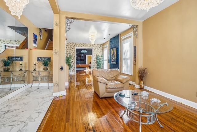 514 W 66th Street, Chicago, IL 60621