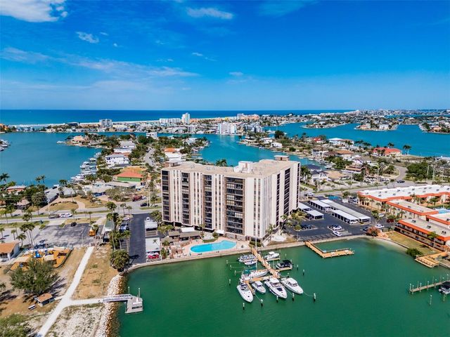 10355 PARADISE BOULEVARD 511, Treasure Island, FL 33706