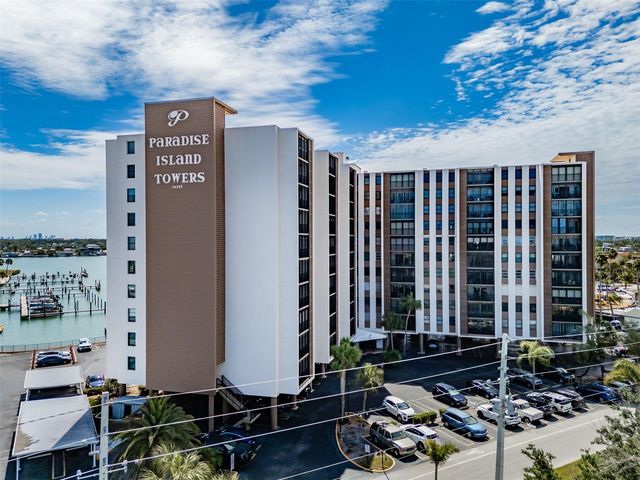 10355 PARADISE BOULEVARD 511, Treasure Island, FL 33706