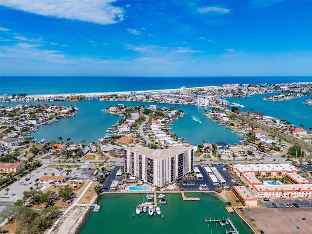 10355 PARADISE BOULEVARD 511, Treasure Island, FL 33706