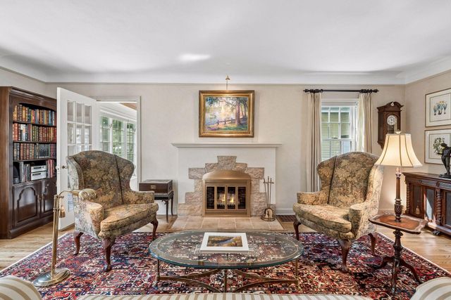 5620 Dupont Avenue S, Minneapolis, MN 55419