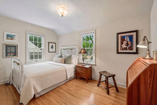 5620 Dupont Avenue S, Minneapolis, MN 55419